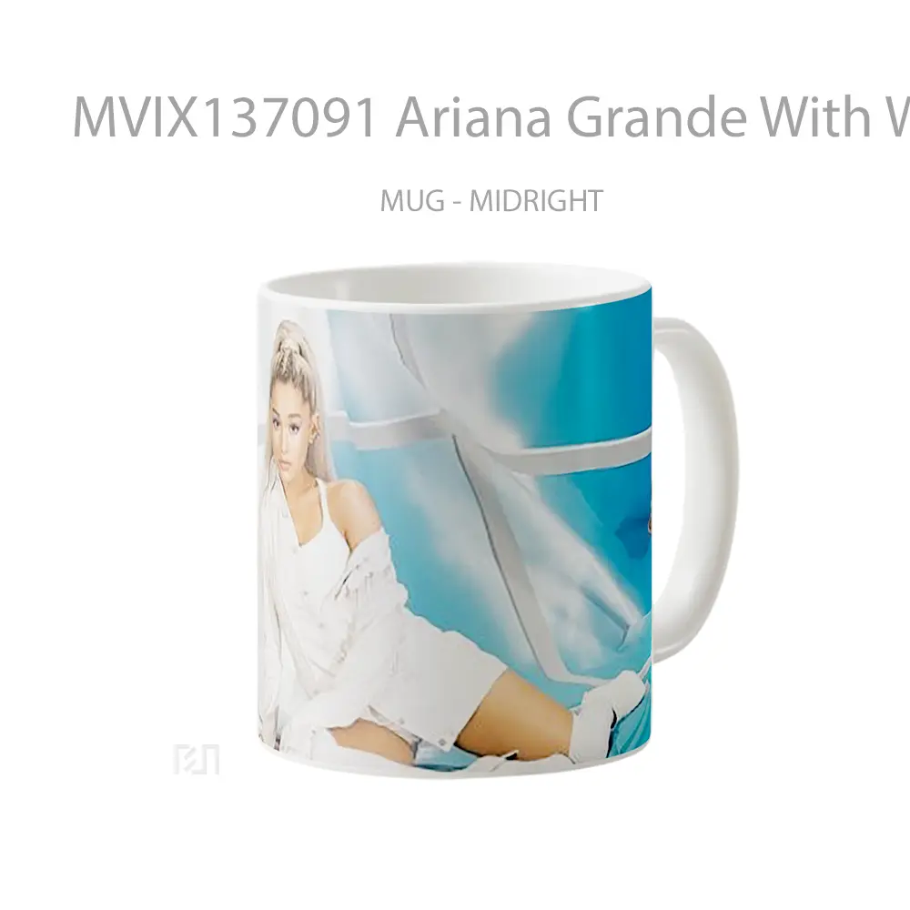 Mug Ariana Grande With White Clothes Gelas Selebriti - All-side / Desain