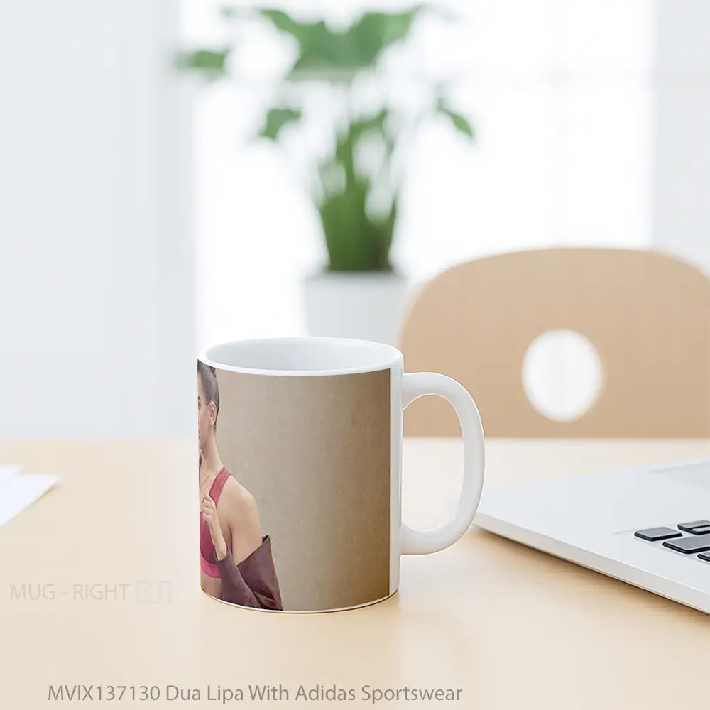 Mug Dua Lipa With Adidas Sportswear Gelas Selebriti - All-side / Desain
