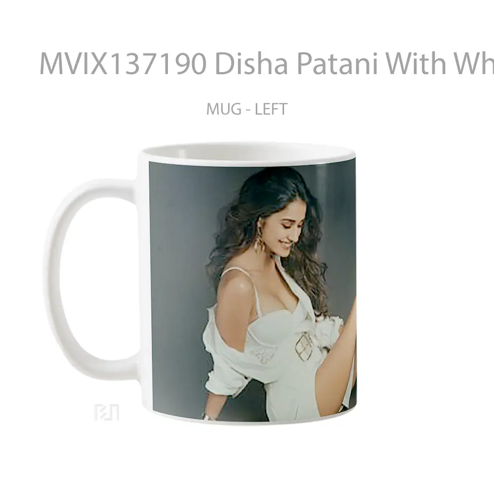 Mug Disha Patani With White Dress Gelas Keramik Unik - All-side / Desain