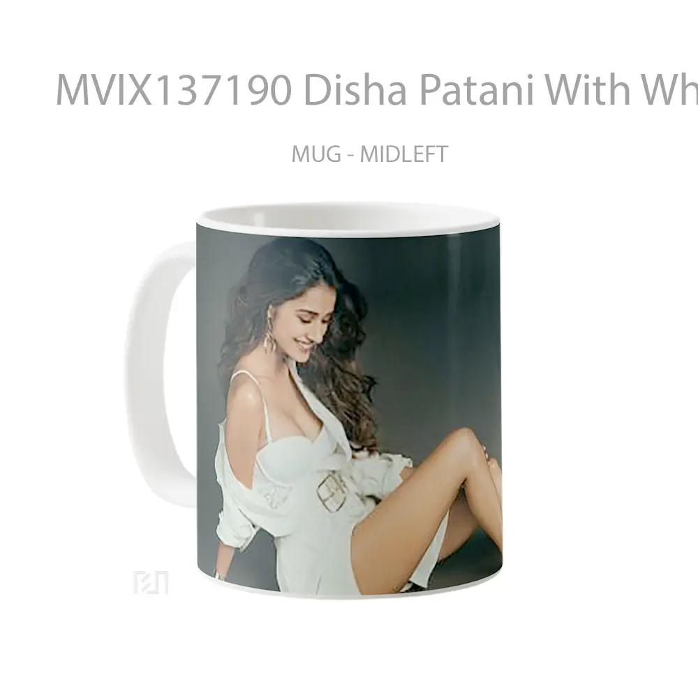 Mug Disha Patani With White Dress Gelas Keramik Unik - All-side / Desain