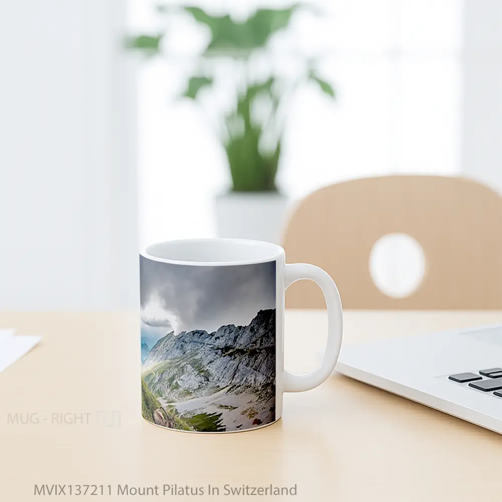 Mug Mount Pilatus In Switzerland Gelas Keramik Unik - All-side / Desain