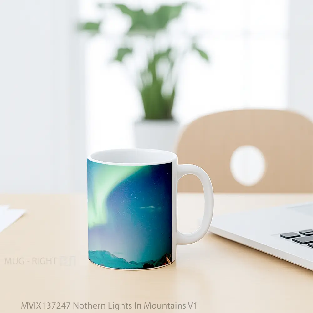 Mug Nothern Lights In Mountains V1 Gelas Pemandangan Alam - All-side / Desain