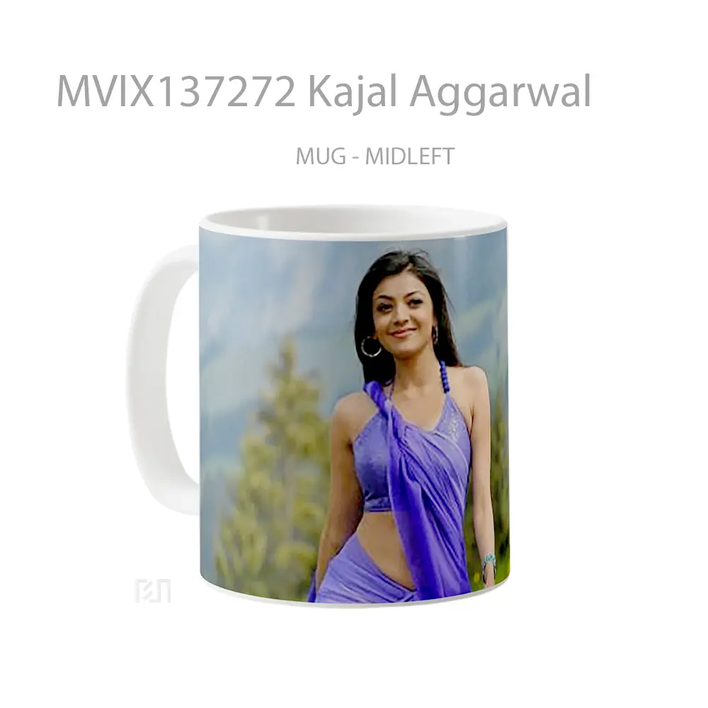 Mug Kajal Aggarwal Gelas Keramik Unik - All-side / Desain