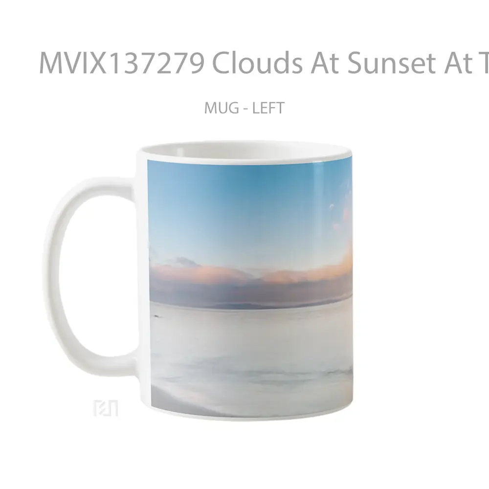 Mug Clouds At Sunset At The Beach Gelas Pemandangan Alam - All-side / Desain