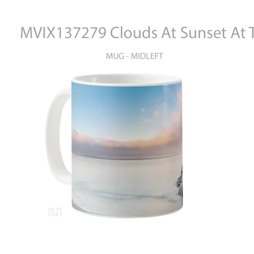 Mug Clouds At Sunset At The Beach Gelas Pemandangan Alam - All-side / Desain