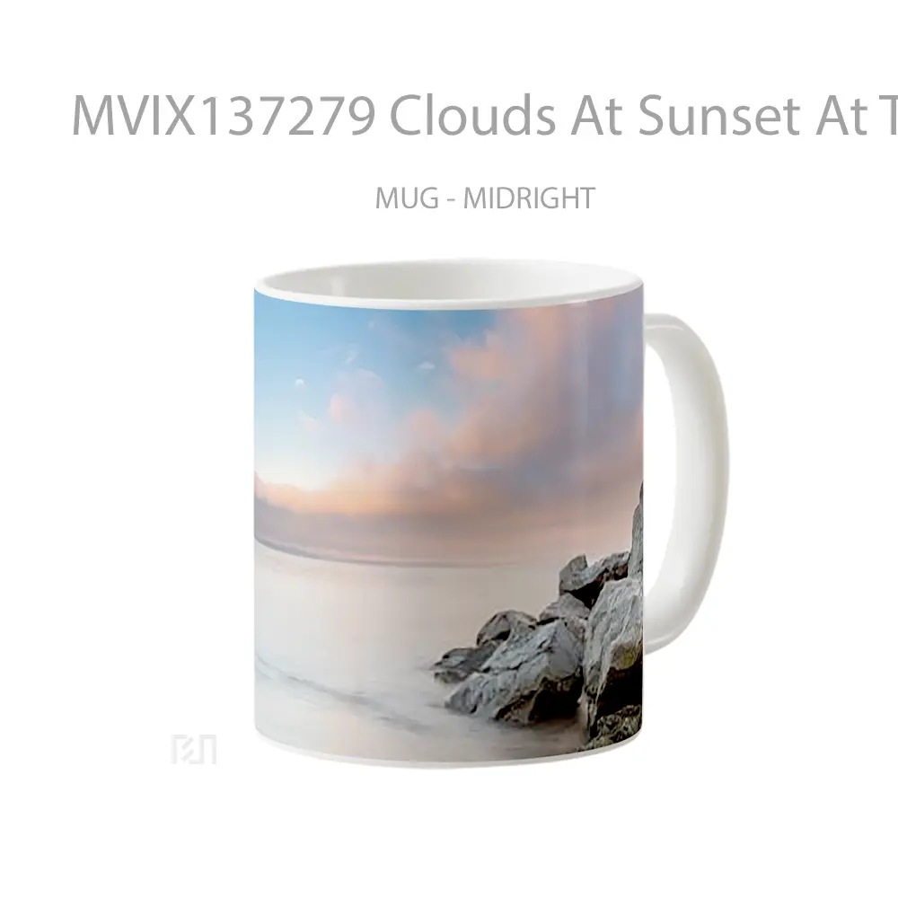 Mug Clouds At Sunset At The Beach Gelas Pemandangan Alam - All-side / Desain