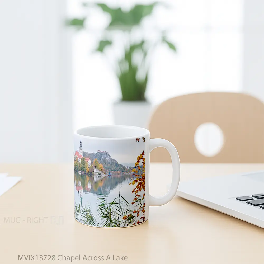 Mug Chapel Across A Lake Gelas Pemandangan Alam - All-side / Desain