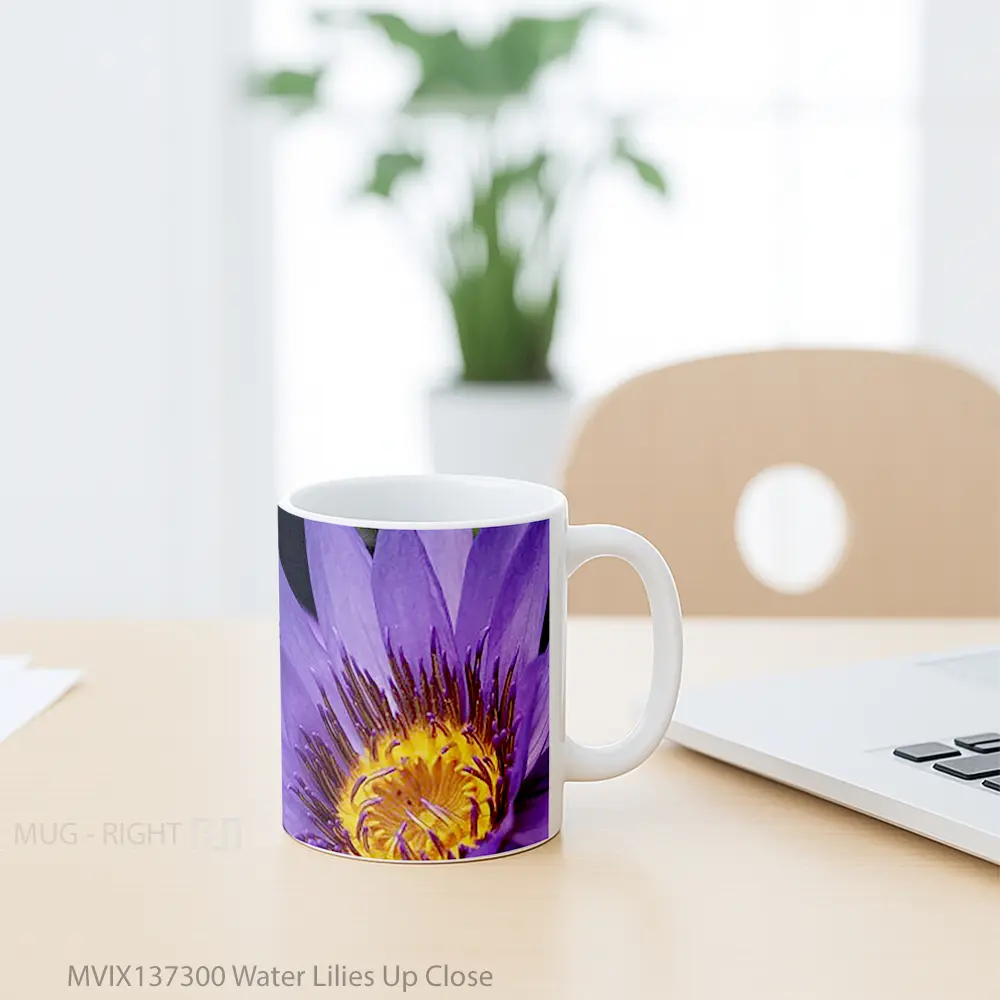 Mug Water Lilies Up Close Gelas Pemandangan Alam - All-side / Desain