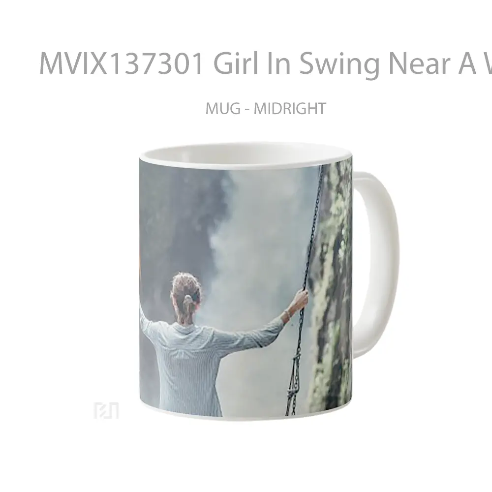 Mug Girl In Swing Near A Waterfall Gelas Pemandangan Alam - All-side / Desain