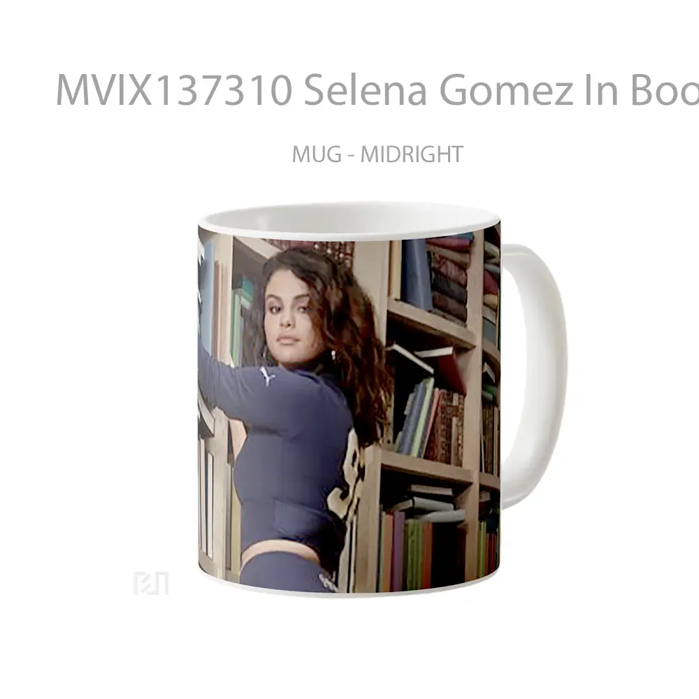 Mug Selena Gomez In Bookstore Gelas Selebriti - All-side / Desain