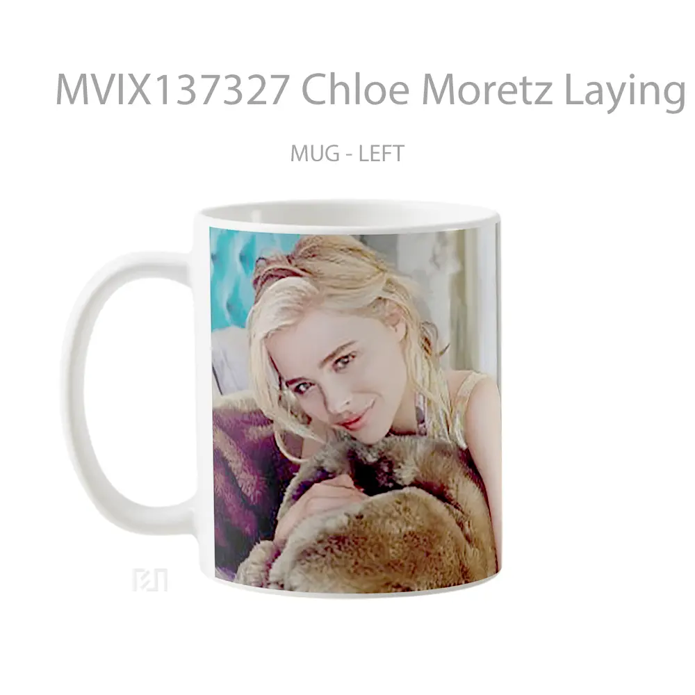 Mug Chloe Moretz Laying Down Gelas Keramik Unik - All-side / Desain