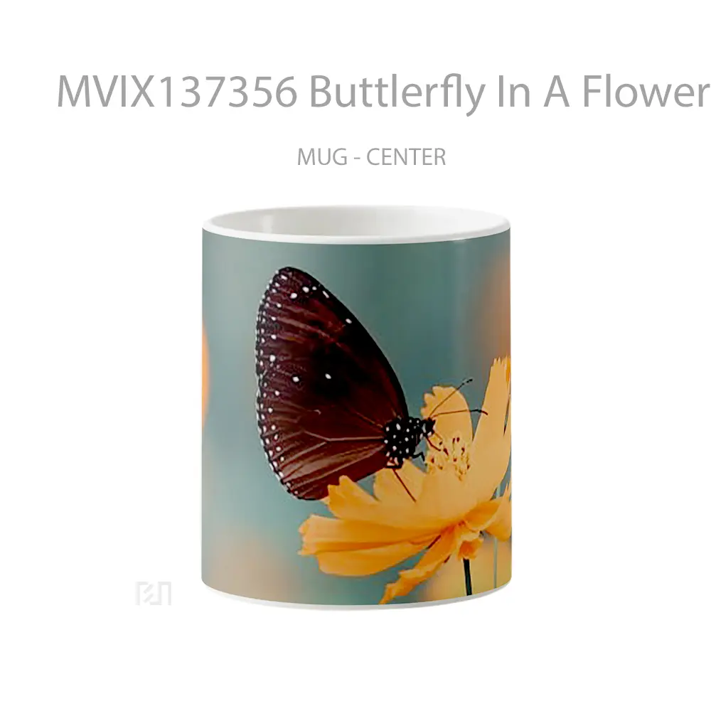 Mug Buttlerfly In A Flower Gelas Pemandangan Alam