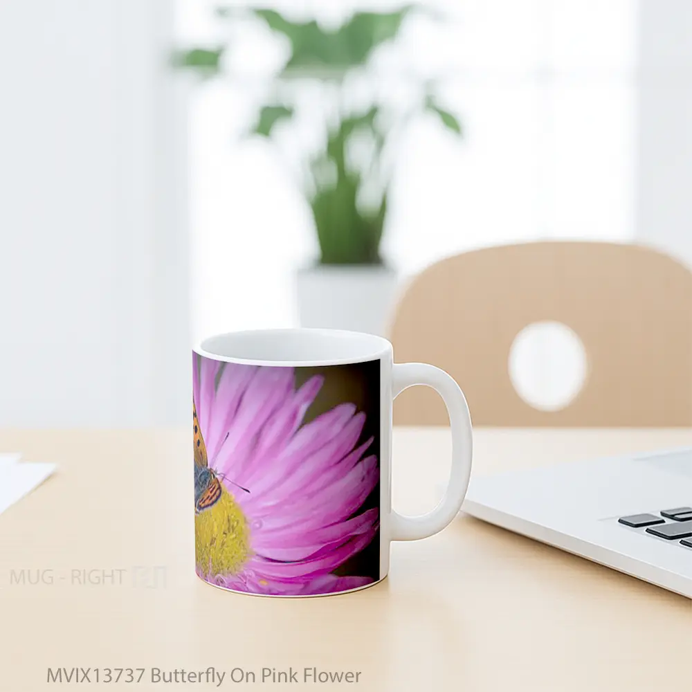 Mug Butterfly On Pink Flower Gelas Hewan Lucu - All-side / Desain