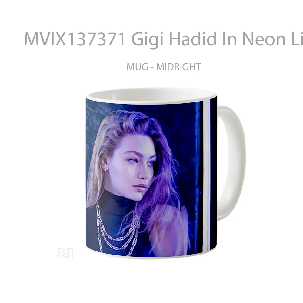 Mug Gigi Hadid In Neon Light Gelas Keramik Unik - All-side / Desain