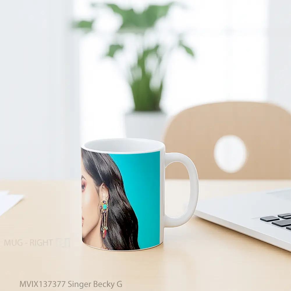 Mug Singer Becky G Gelas Keramik Unik - All-side / Desain