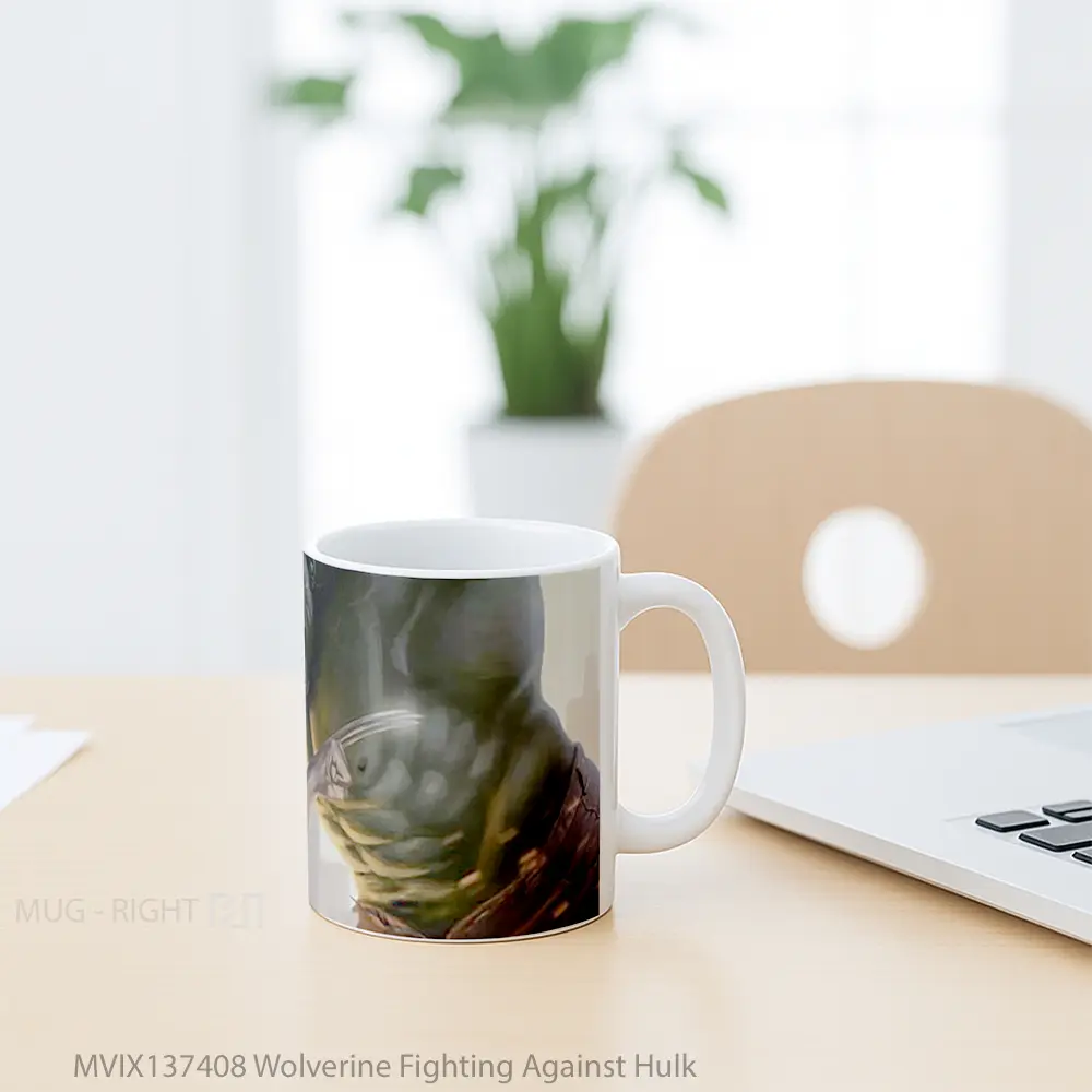 Mug Wolverine Fighting Against Hulk Gelas Superhero - All-side / Desain