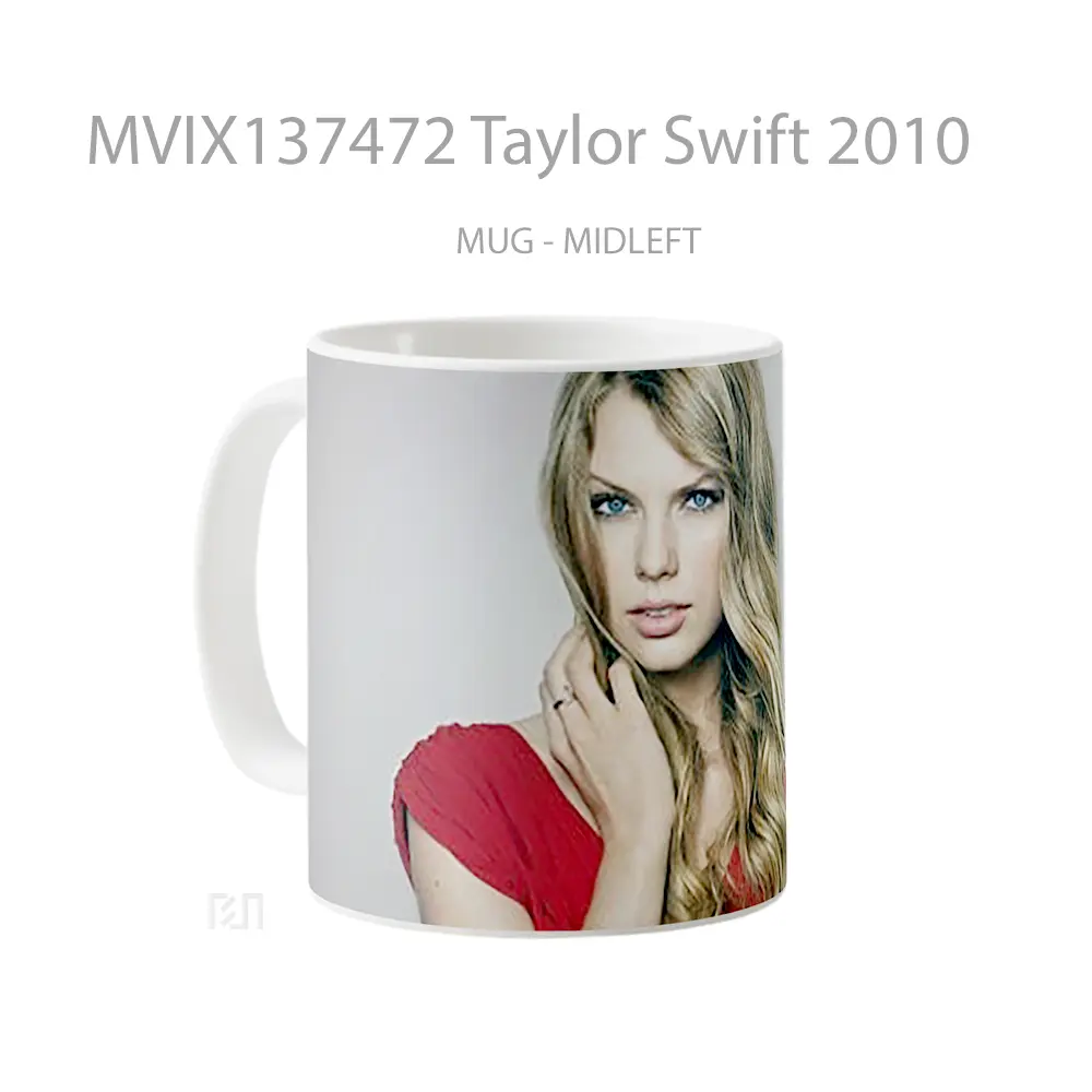 Mug Taylor Swift 2010 Gelas Selebriti - All-side / Desain