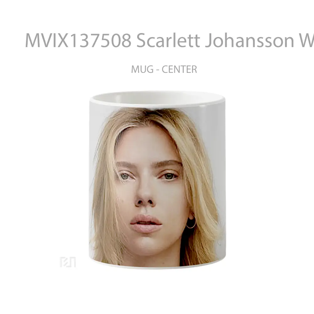 Mug Scarlett Johansson With No Make Up Gelas Selebriti