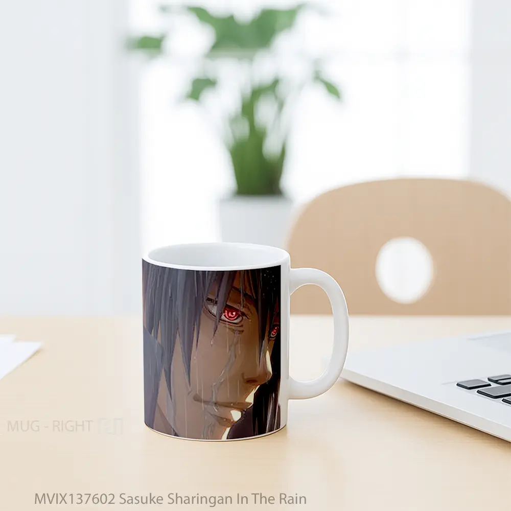 Mug Sasuke Sharingan In The Rain Cangkir Anime - All-side / Desain