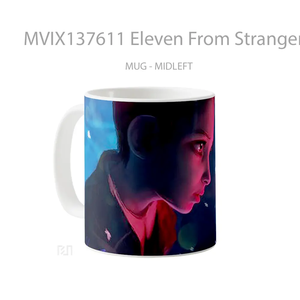 Mug Eleven From Stranger Things Looking At A Light Gelas Keramik Unik - All-side / Desain