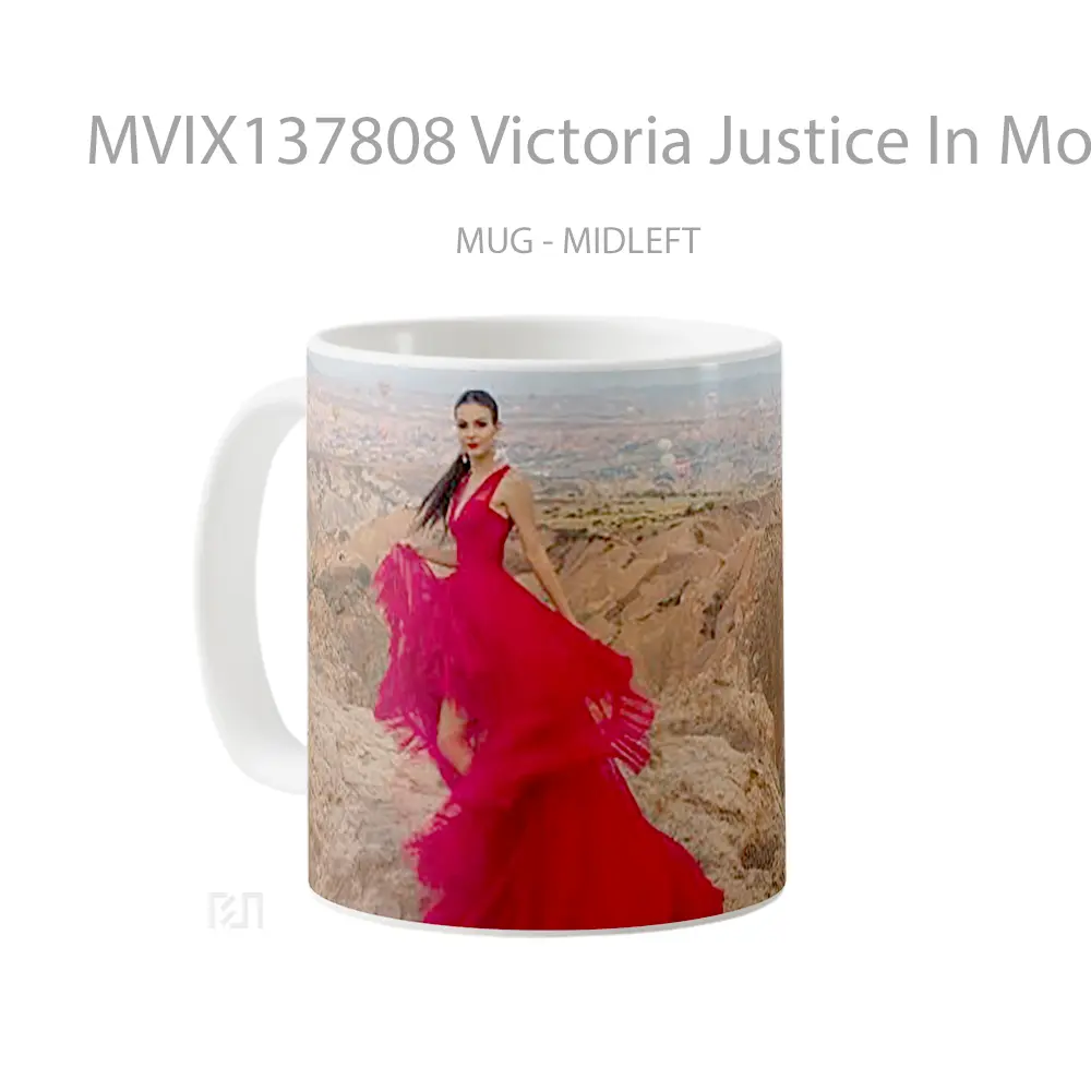 Mug Victoria Justice In Mountains Gelas Pemandangan Alam - All-side / Desain