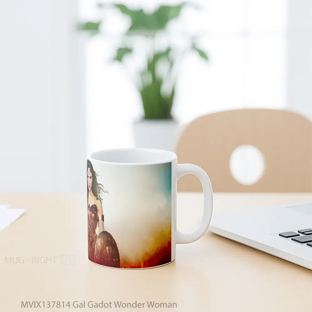 Mug Gal Gadot Wonder Woman Gelas Superhero - All-side / Desain