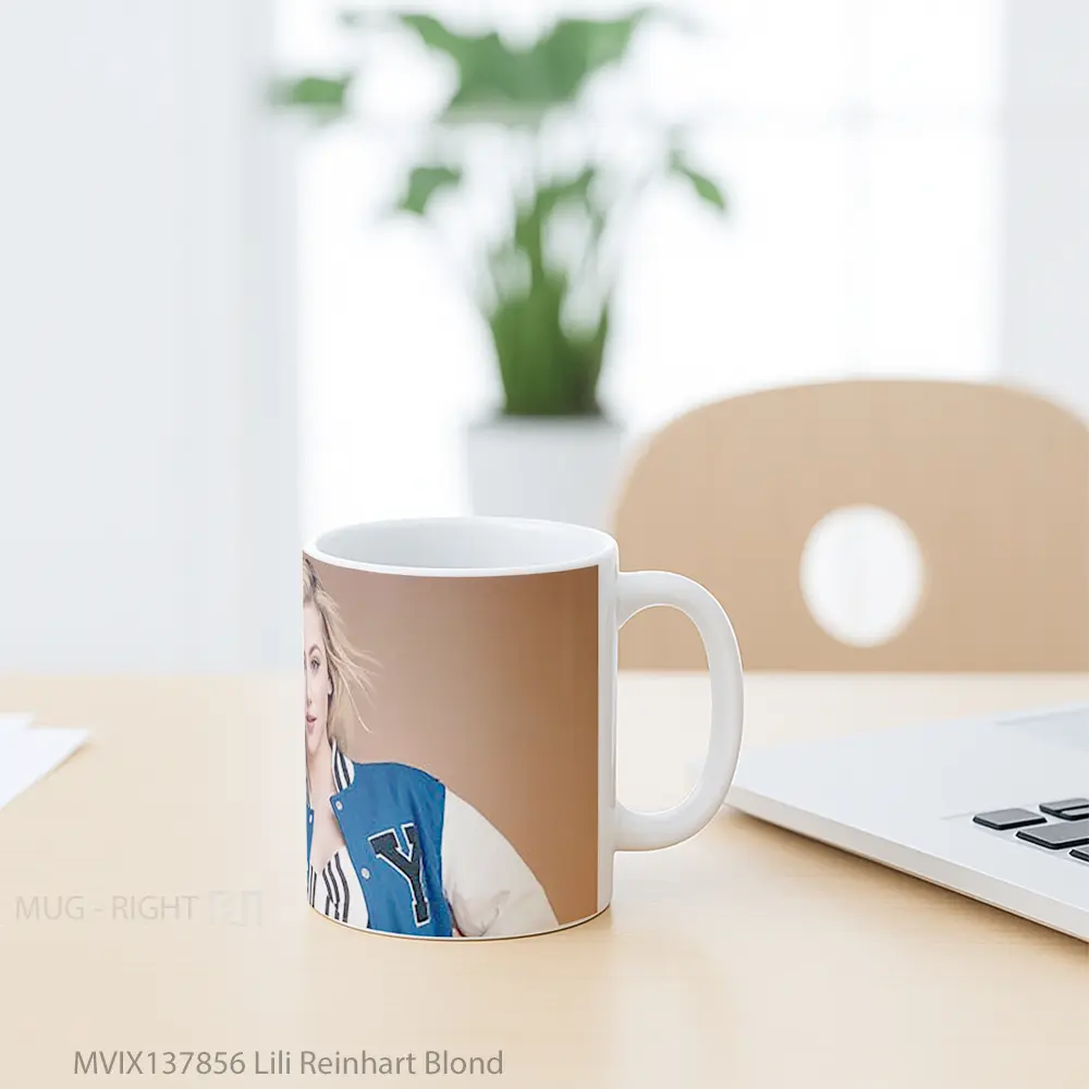 Mug Lili Reinhart Blond Gelas Keramik Unik - All-side / Desain