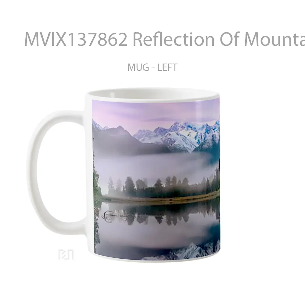 Mug Reflection Of Mountains And Pine Trees And Lake Gelas Pemandangan Alam - All-side / Desain