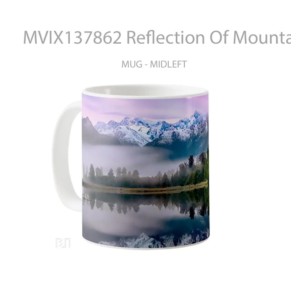Mug Reflection Of Mountains And Pine Trees And Lake Gelas Pemandangan Alam - All-side / Desain