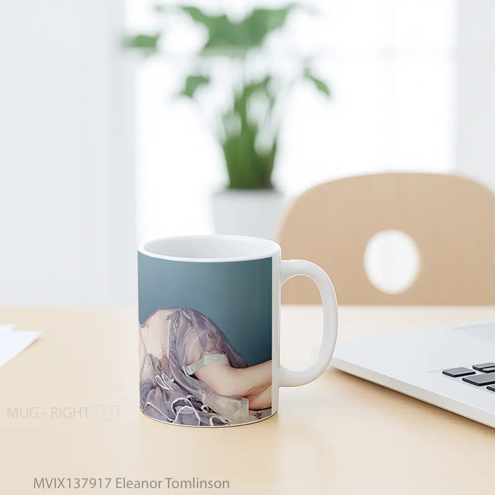 Mug Eleanor Tomlinson Gelas Keramik Unik - All-side / Desain