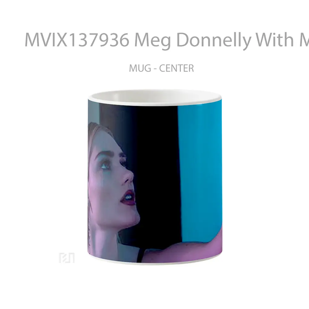 Mug Meg Donnelly With Make Up On Gelas Keramik Unik