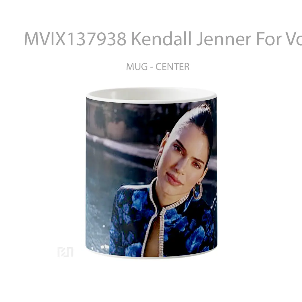 Mug Kendall Jenner For Vogue Gelas Selebriti