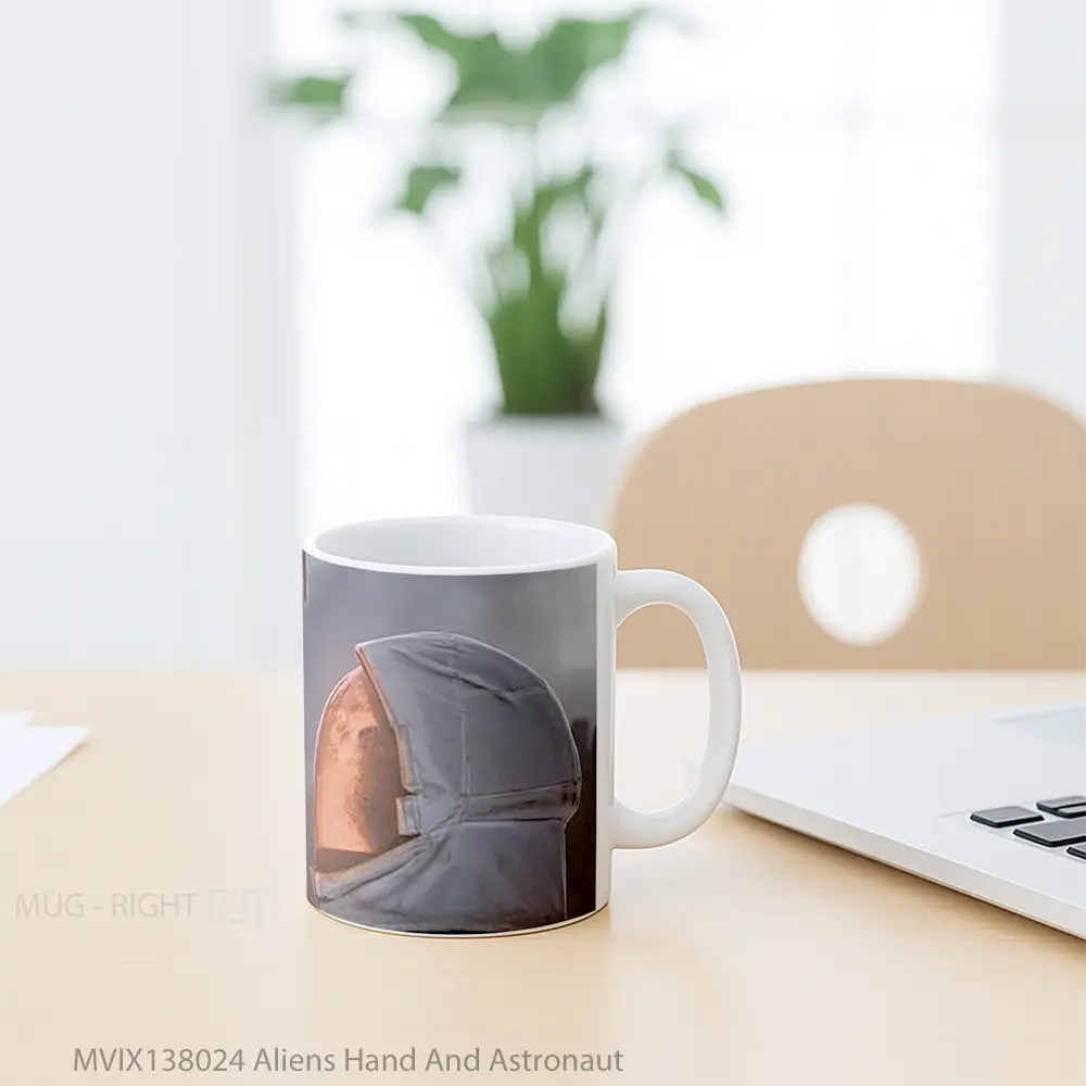 Mug Aliens Hand And Astronaut Gelas Astronomi - All-side / Desain