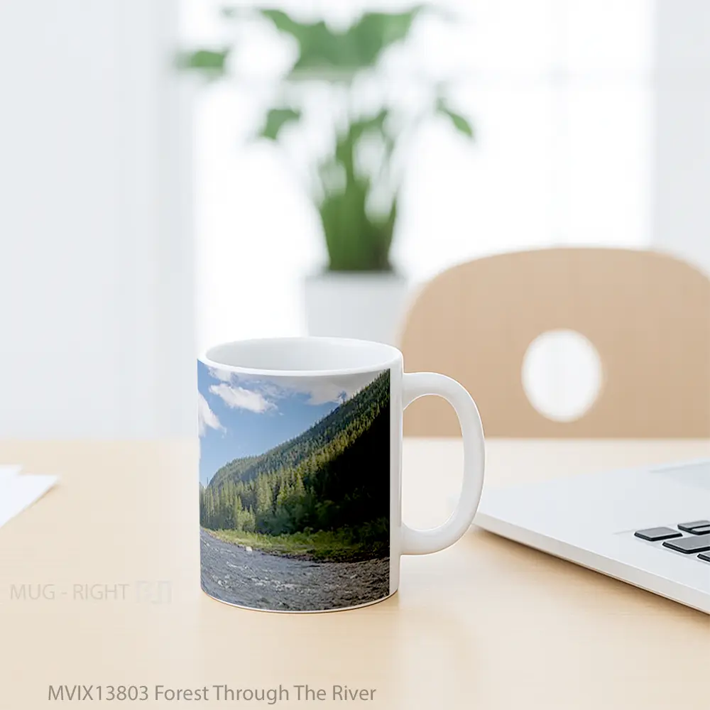Mug Forest Through The River Gelas Pemandangan Alam - All-side / Desain