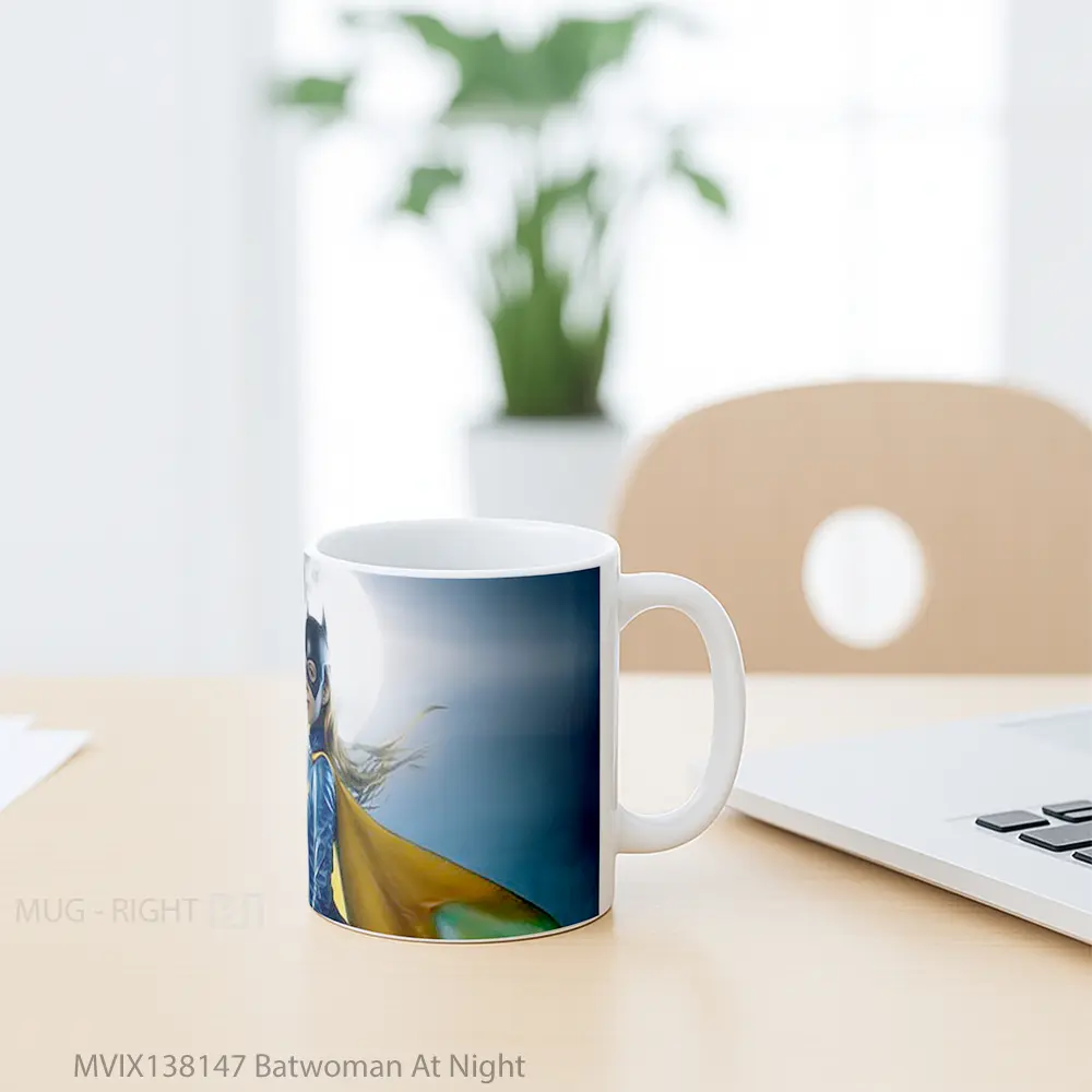 Mug Batwoman At Night Gelas Keramik Unik - All-side / Desain