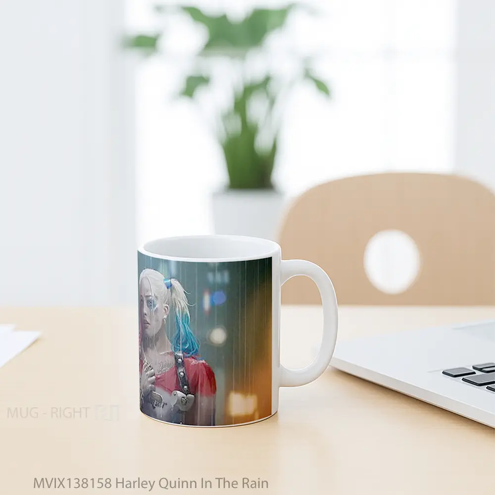 Mug Harley Quinn In The Rain Gelas Pemandangan Alam - All-side / Desain