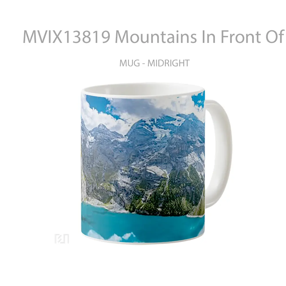 Mug Mountains In Front Of Lake Gelas Pemandangan Alam - Tampak Tengah