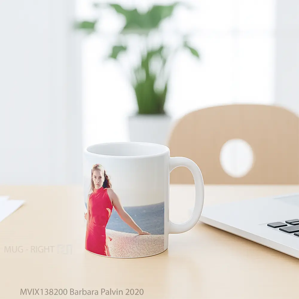 Mug Barbara Palvin 2020 Gelas Keramik Unik - All-side / Desain