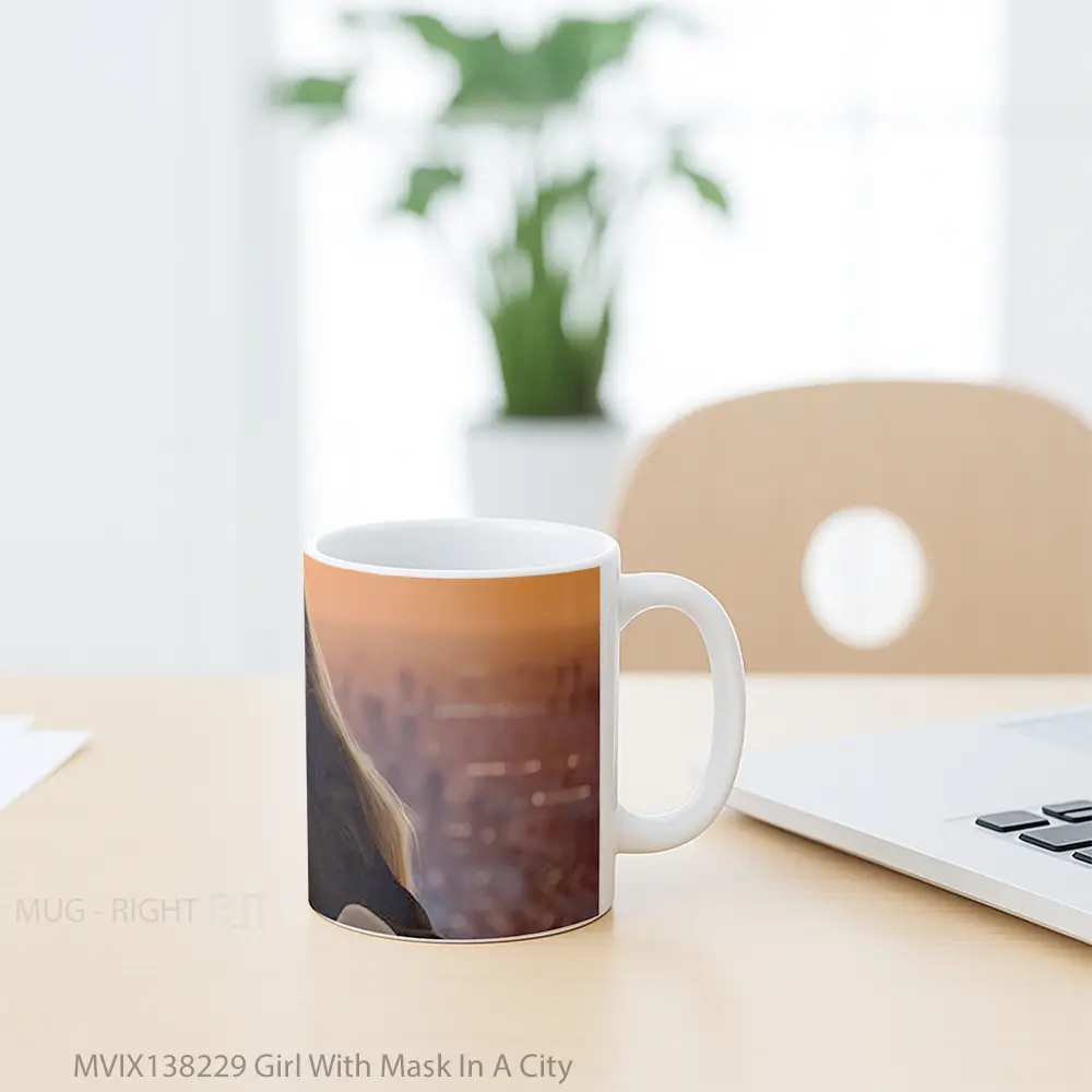 Mug Girl With Mask In A City Gelas Keramik Unik - All-side / Desain