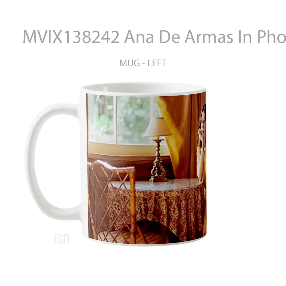 Mug Ana De Armas In Photoshoot Gelas Keramik Unik - All-side / Desain