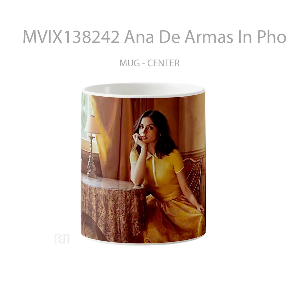 Mug Ana De Armas In Photoshoot Gelas Keramik Unik