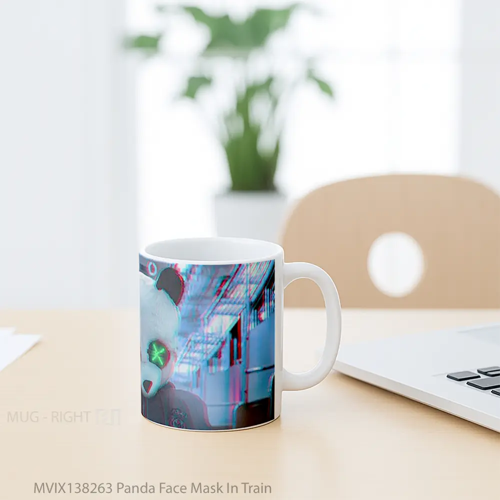 Mug Panda Face Mask In Train Gelas Hewan Lucu - All-side / Desain