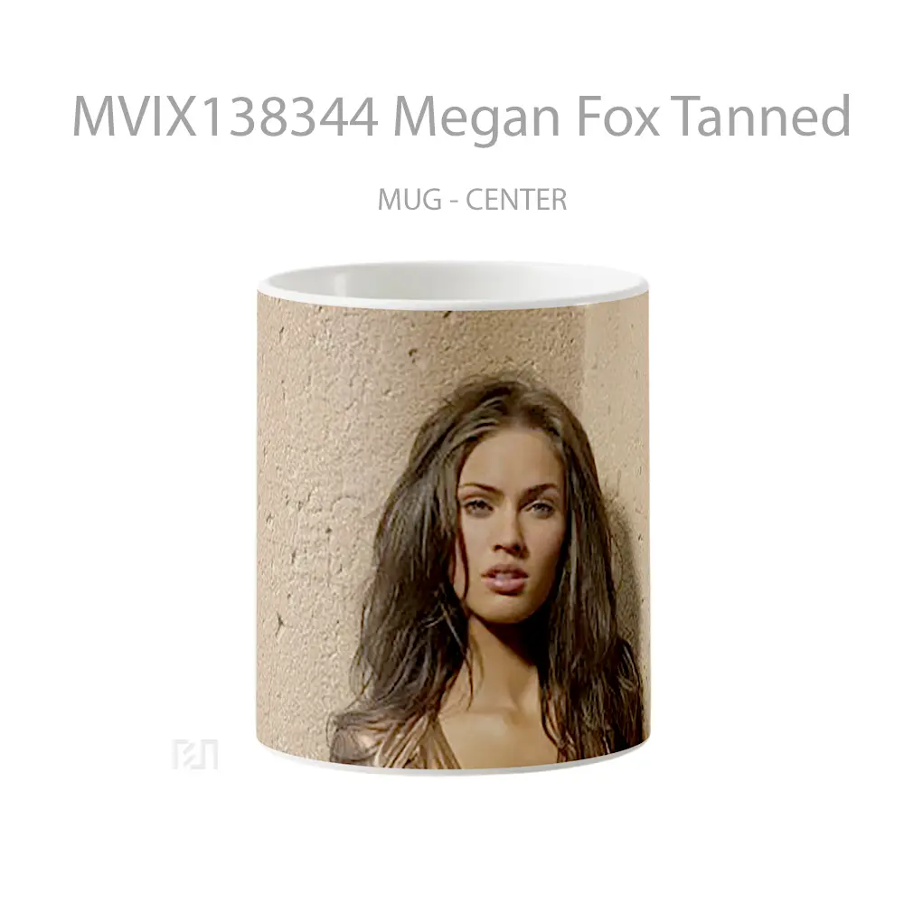 Mug Megan Fox Tanned Gelas Selebriti