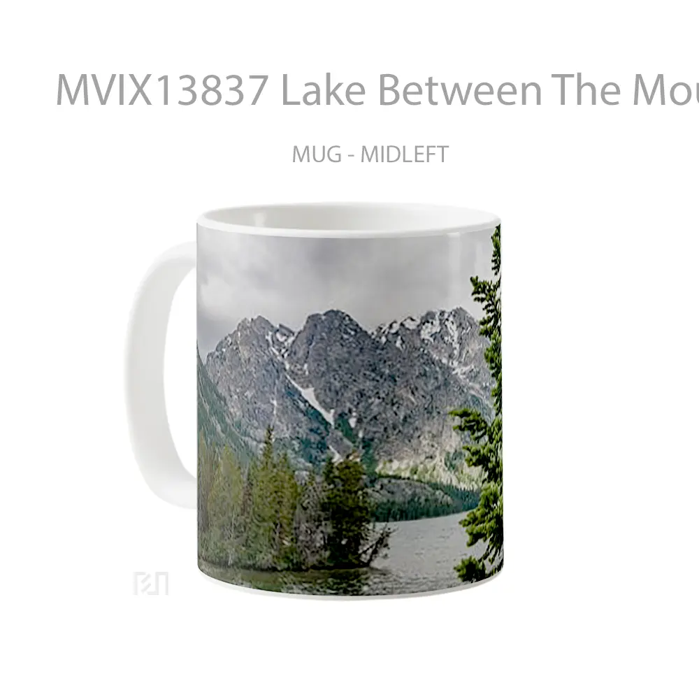 Mug Lake Between The Mountains In The Forest Gelas Pemandangan Alam - All-side / Desain