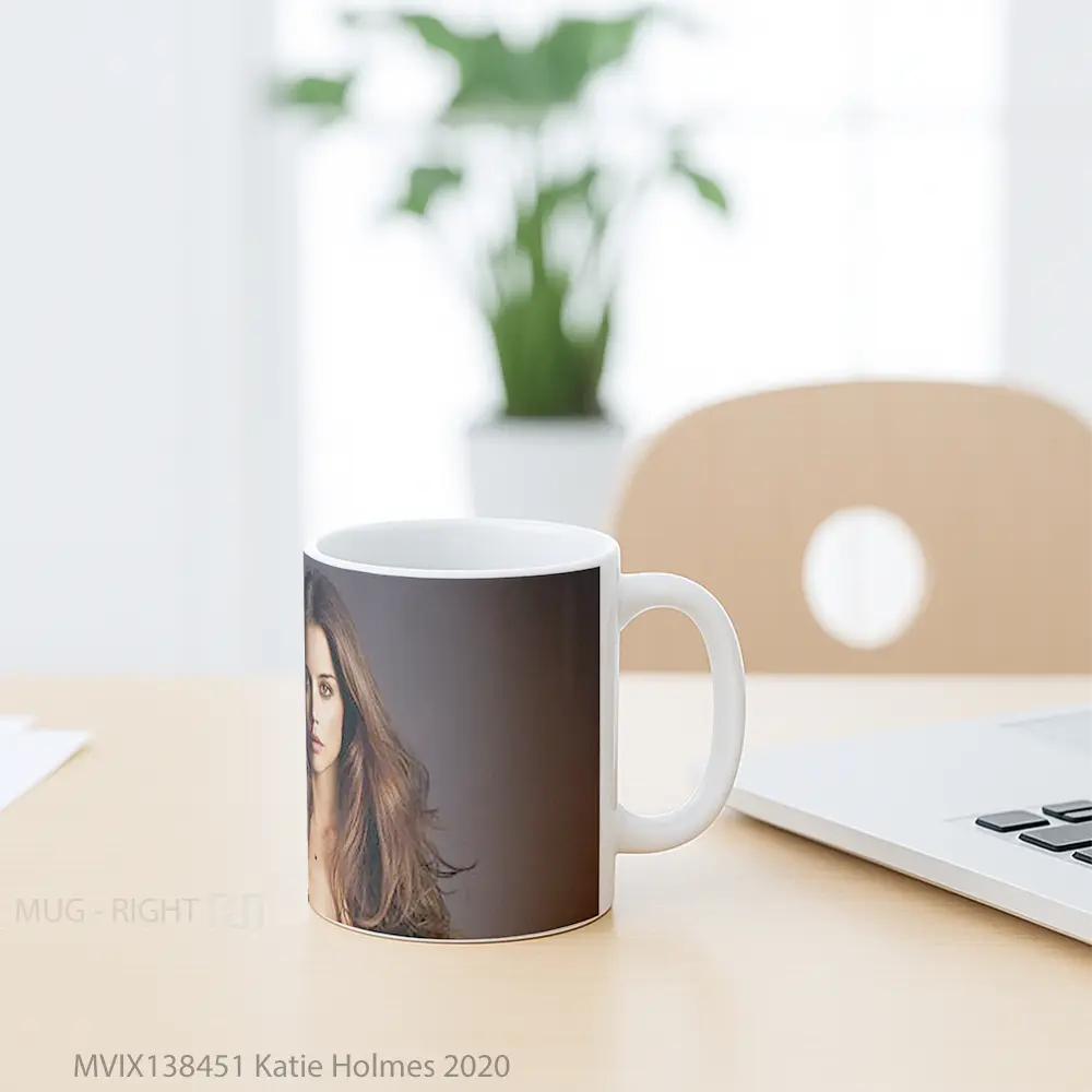 Mug Katie Holmes 2020 Gelas Keramik Unik - All-side / Desain