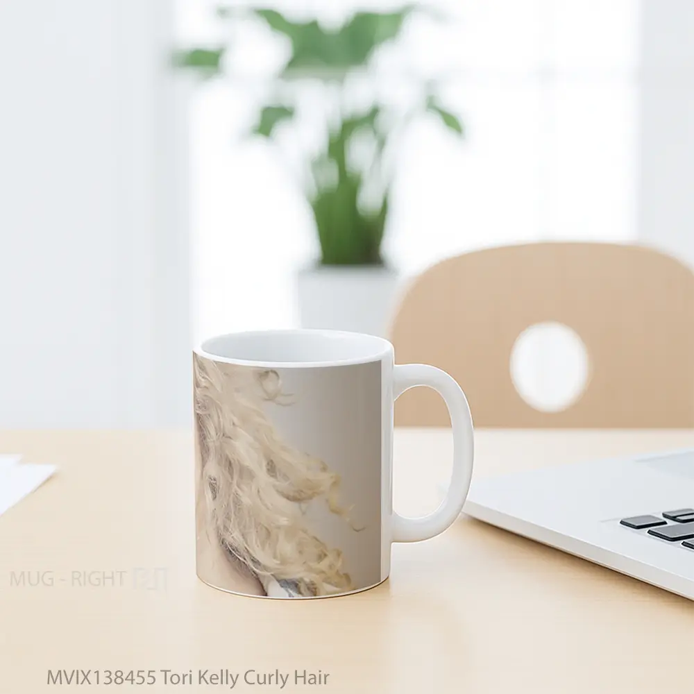 Mug Tori Kelly Curly Hair Gelas Keramik Unik - All-side / Desain