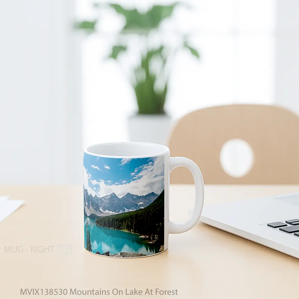 Mug Mountains On Lake At Forest Gelas Pemandangan Alam - All-side / Desain
