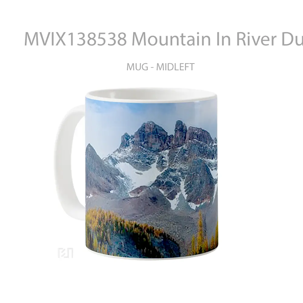 Mug Mountain In River During Winter Gelas Pemandangan Alam - All-side / Desain