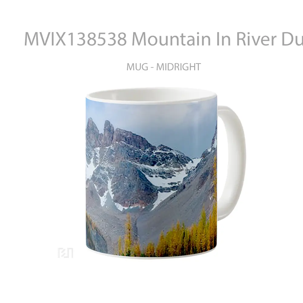 Mug Mountain In River During Winter Gelas Pemandangan Alam - All-side / Desain