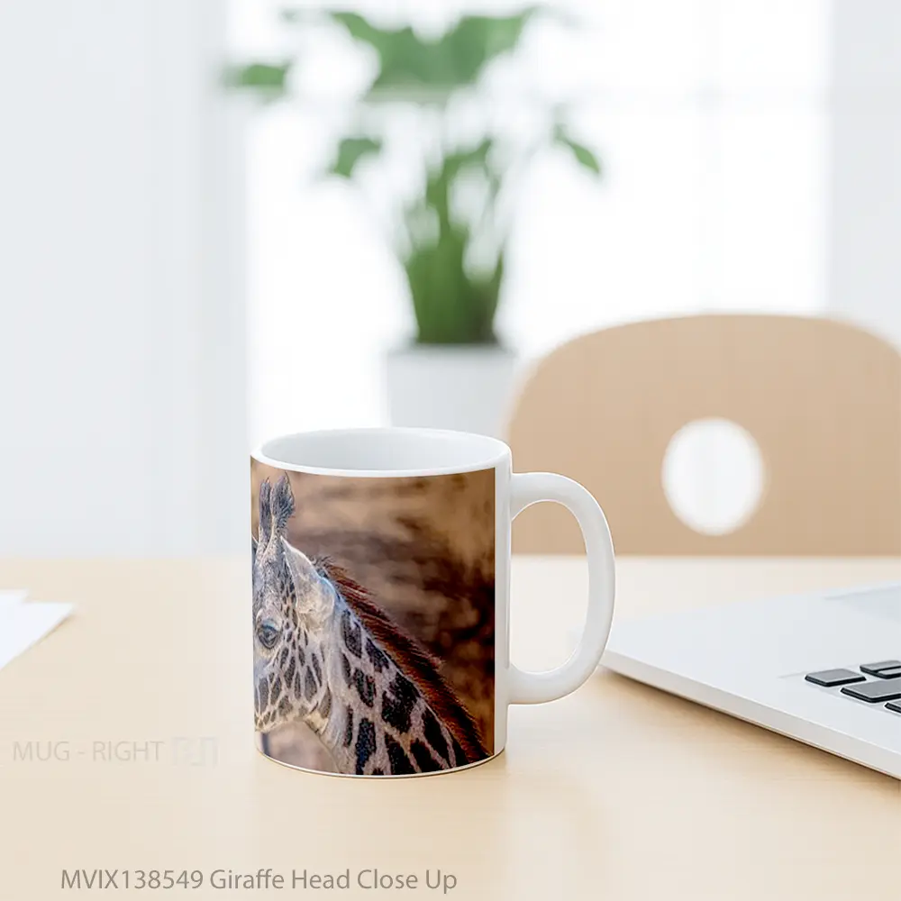 Mug Giraffe Head Close Up Gelas Keramik Unik - All-side / Desain